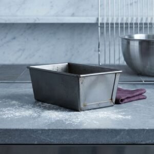 Atelier Carbon Steel Pullman Loaf Pan